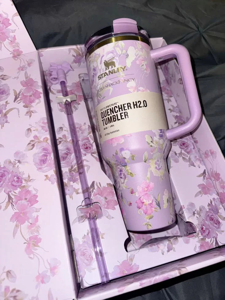 Stanley x LoveShackFancy Quencher 40oz - Happy Thoughts (Gift Box)
